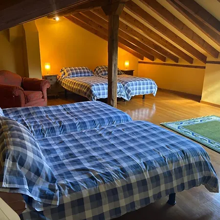 Suzanne & Richard Aparment 아파트 *