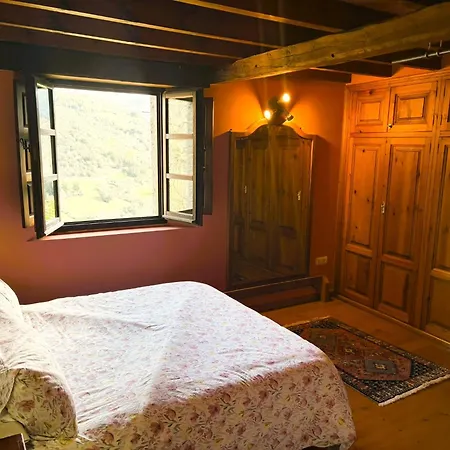 Suzanne & Richard Aparment *