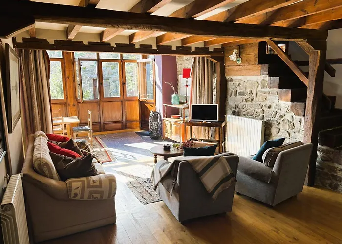 Suzanne & Richard Aparment Lomeña